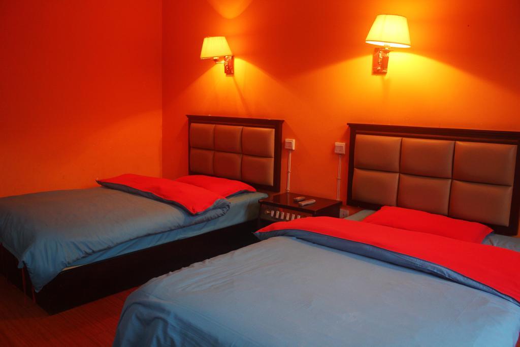 Dengba Hostel Chengdu Branch Eksteriør billede