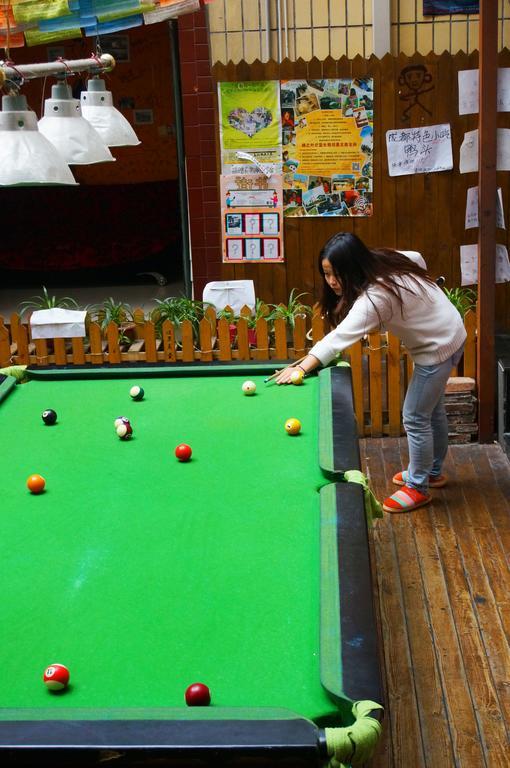Dengba Hostel Chengdu Branch Eksteriør billede